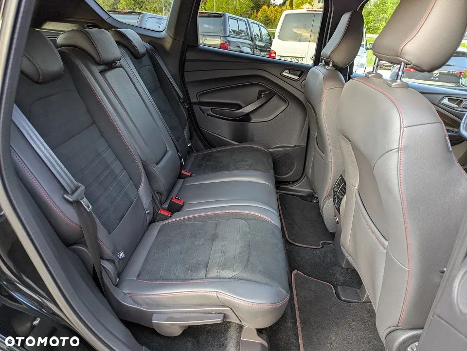Ford Kuga 2.0 TDCi 4x4 ST-Line - 30