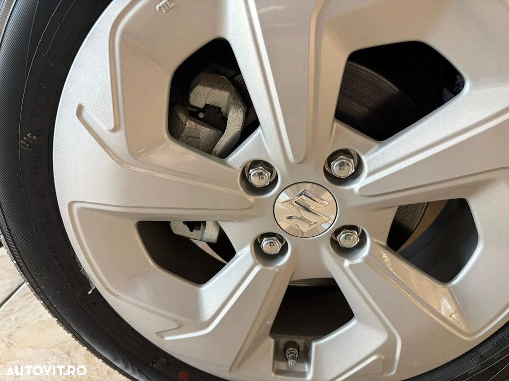 Suzuki Swift 1.2 Dualjet 12V MHEV Passion - 14