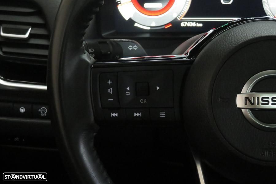 Nissan Qashqai 1.3 DIG-T Premiere Edition - 16