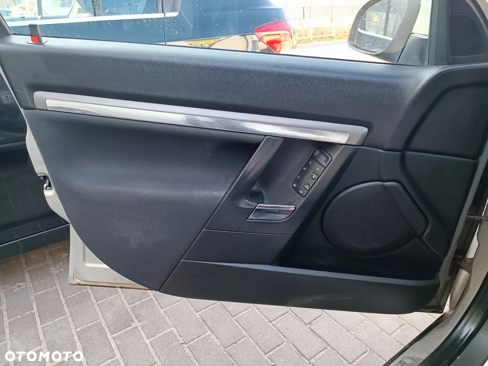 Opel Vectra 1.9 CDTI - 19