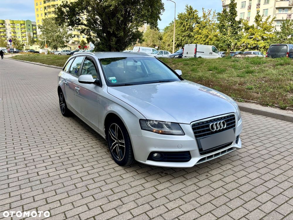 Audi A4 - 1