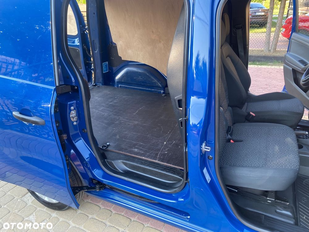 Mercedes-Benz CITAN 3-osobowy, zakupiony w salonie w Rzeszowie, serwisowany, bezwypadkowy, - 13