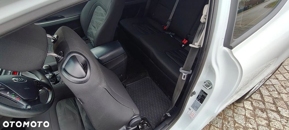 Kia ProCeed 1.4 XL - 19