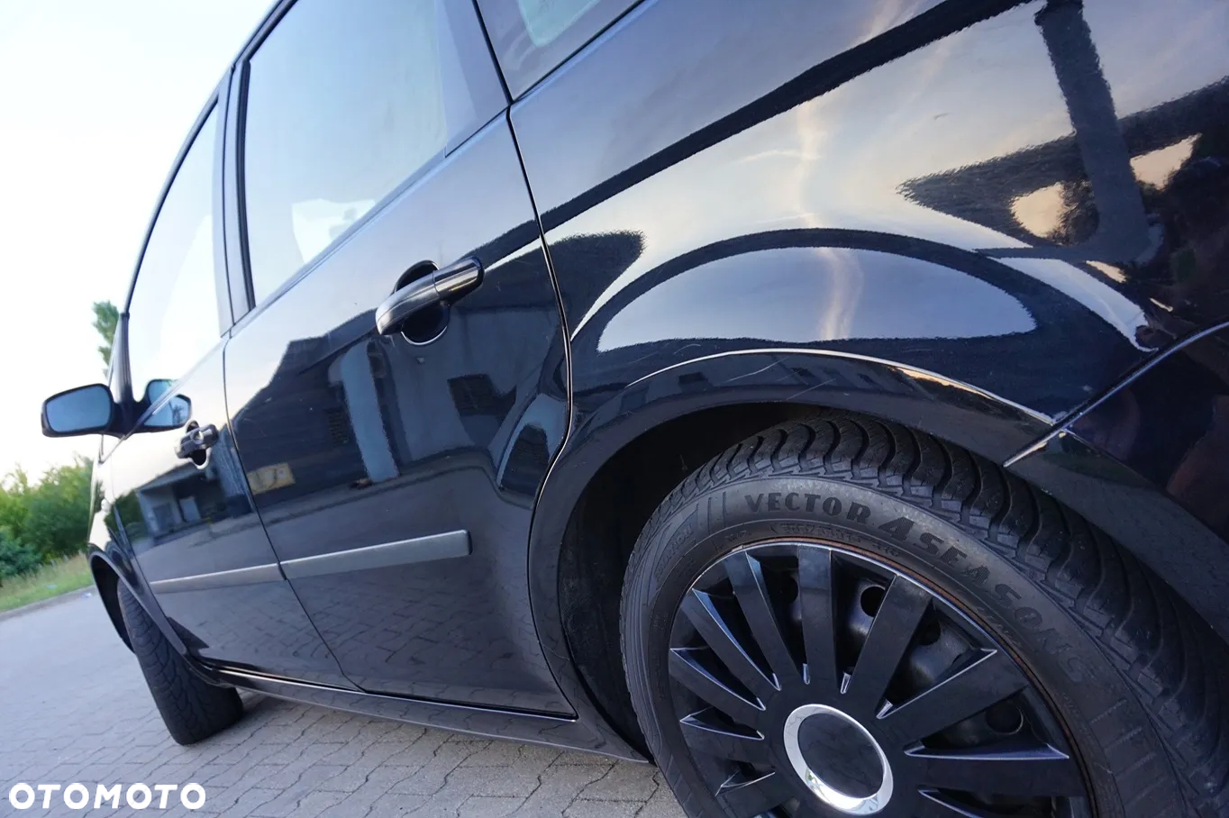 Ford Focus C-Max - 11
