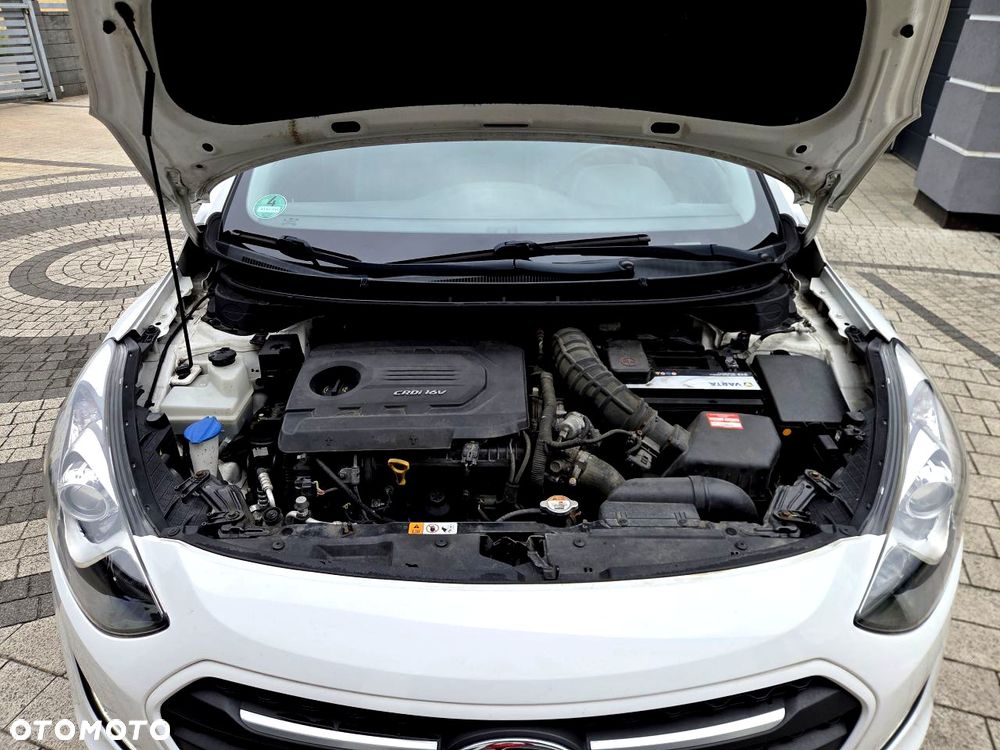 Hyundai i30 - 34