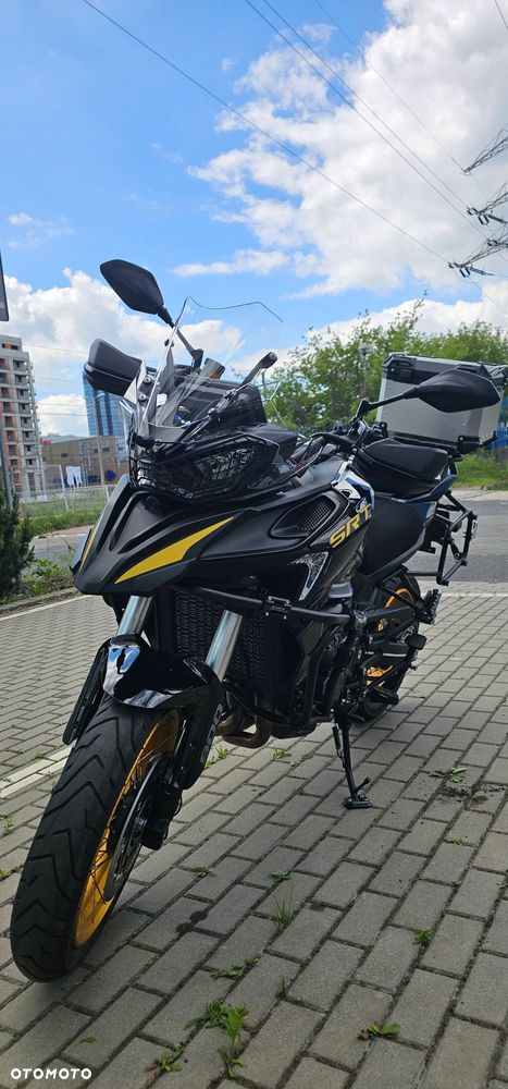 QJMOTOR SRT900SX - 4