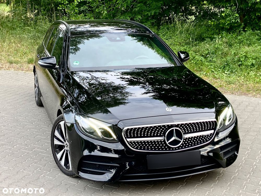 Mercedes-Benz Klasa E 220 d 9G-TRONIC AMG Line - 2