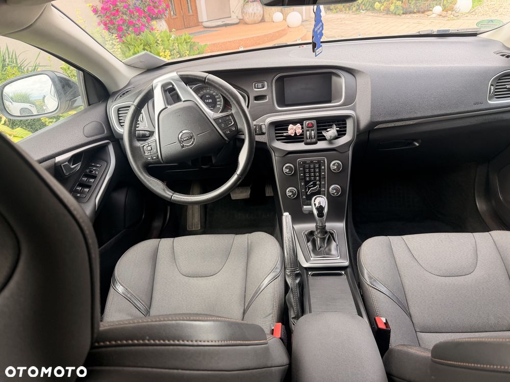 Volvo V40 - 8