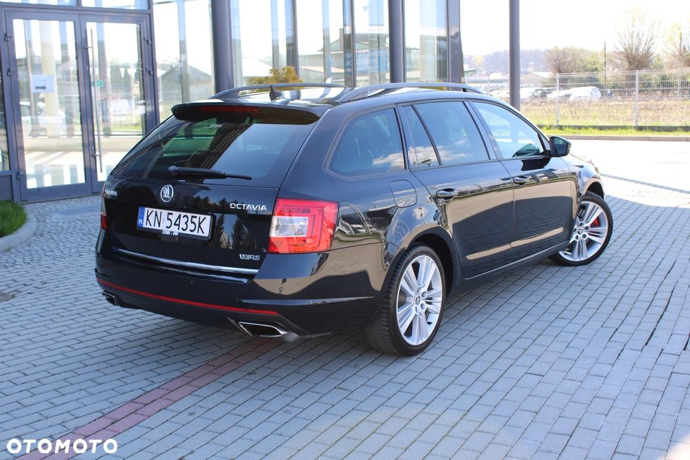 Skoda Octavia 2.0 TSI (Green tec) DSG RS - 7