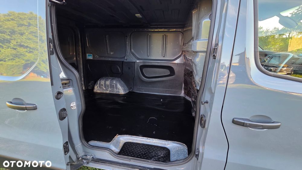 Renault Trafic - 22