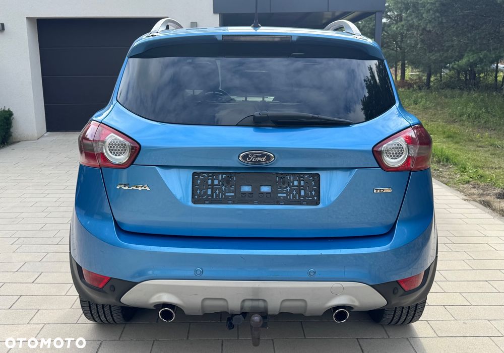Ford Kuga 2.0 TDCi 4x4 Titanium - 4