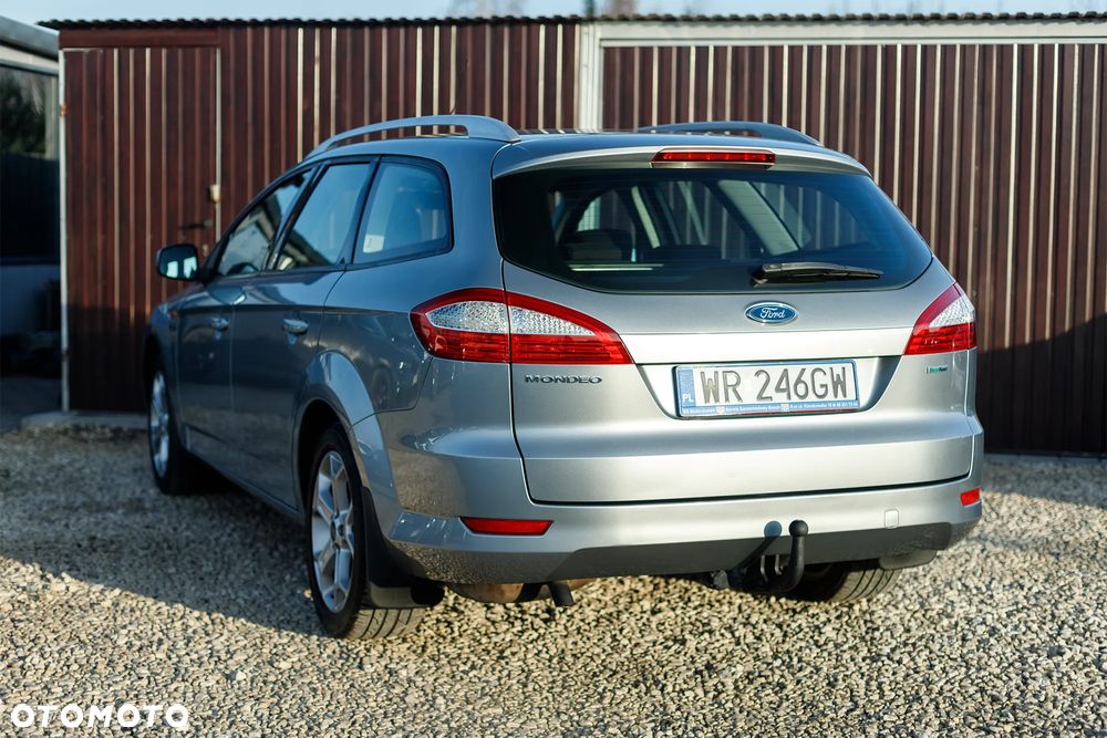 Ford Mondeo SW 2.0 FF Titanium - 8