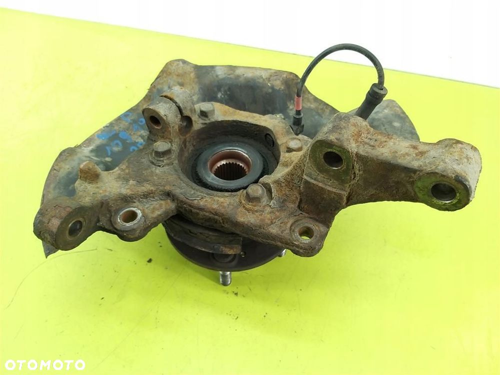 Zwrotnica prawa przód Hyundai SantaFe II 2.0CDRI 150 2006-2012 4X4 AUTOMAT - 2