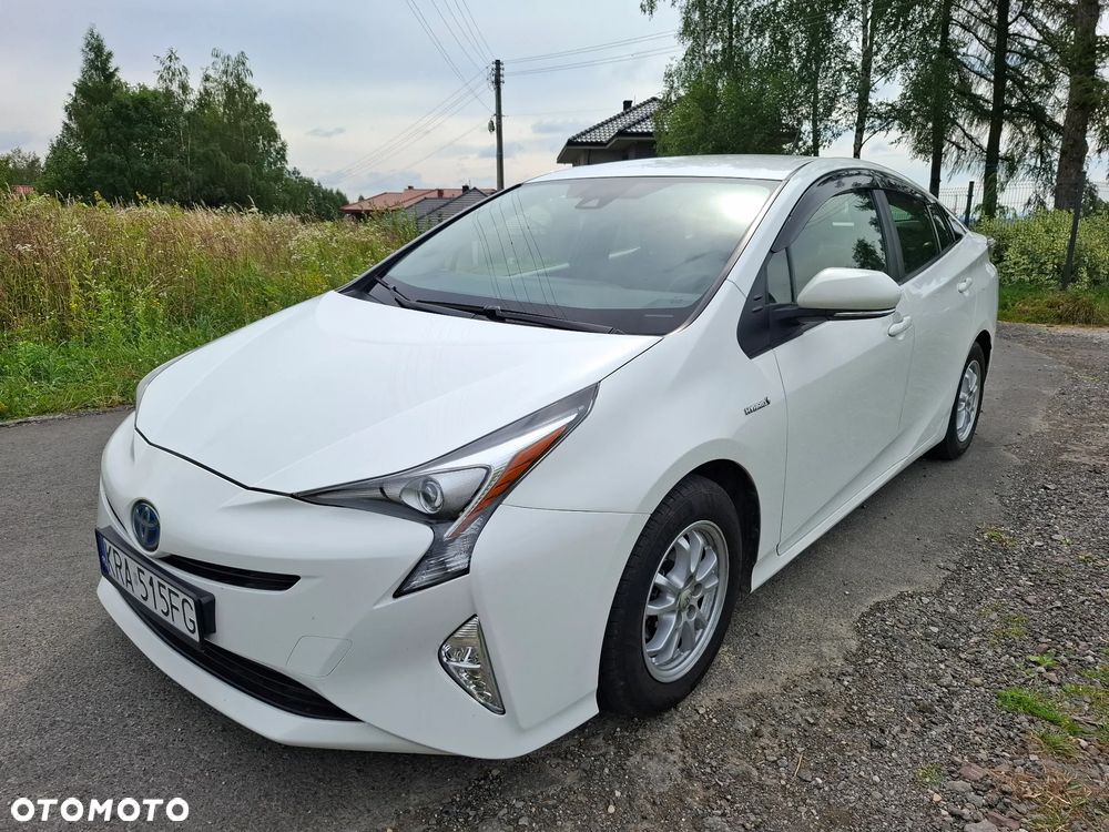 Toyota Prius Hybrid Comfort - 2