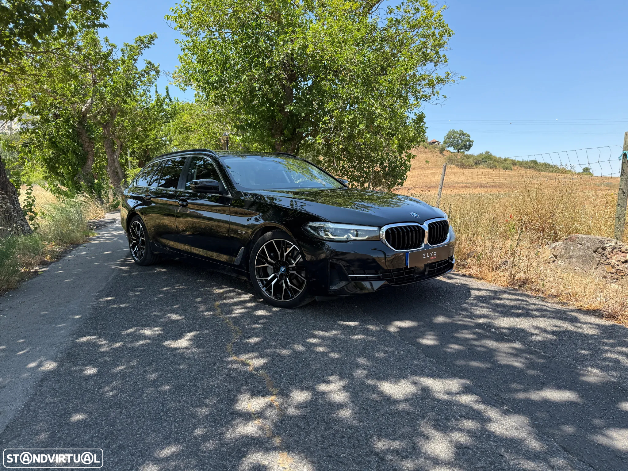 BMW 530 e Pack Desportivo M - 9
