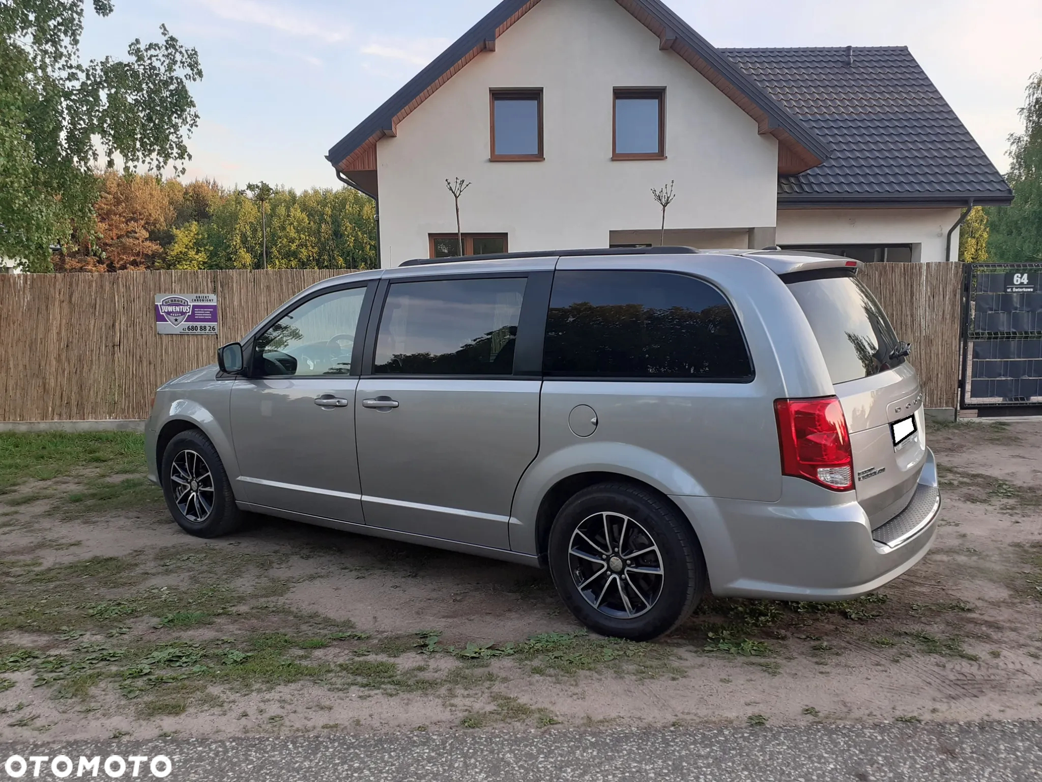 Dodge Grand Caravan - 7
