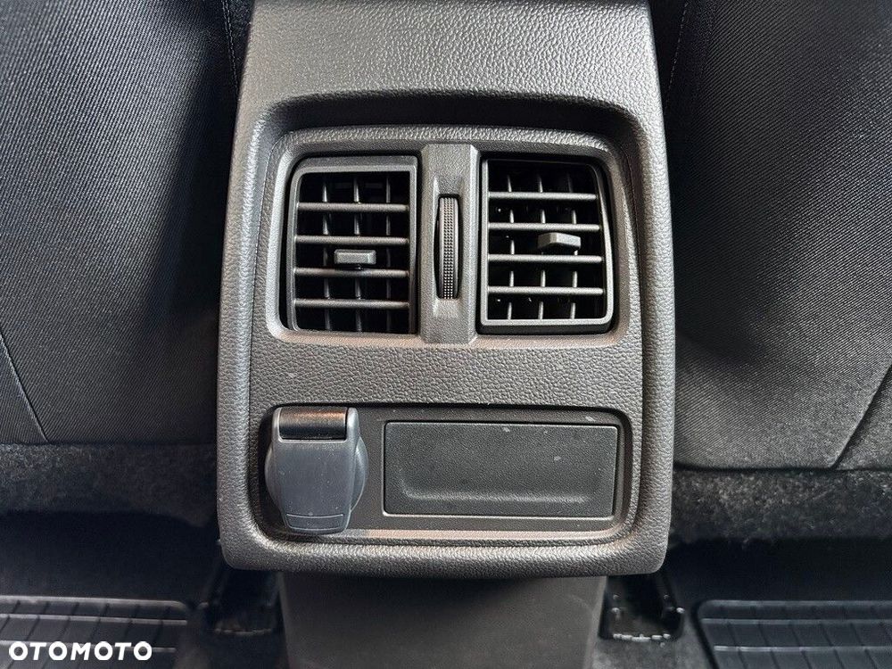 Renault Captur - 21