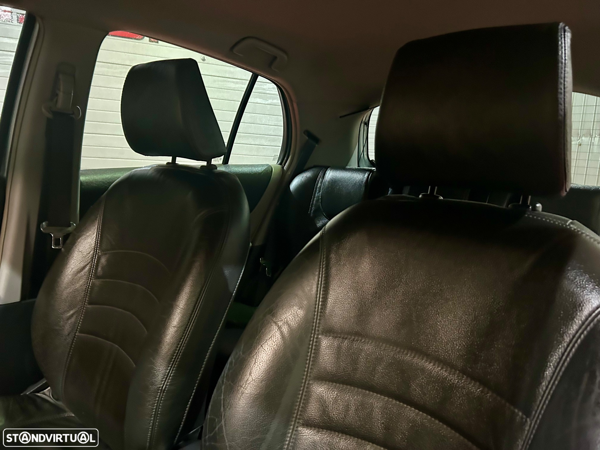Toyota Yaris 1.0 VVT-i AC Manual+VSC - 20