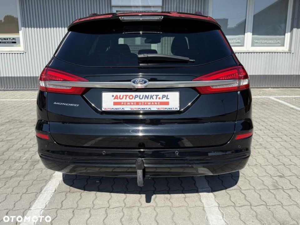 Ford Mondeo - 4