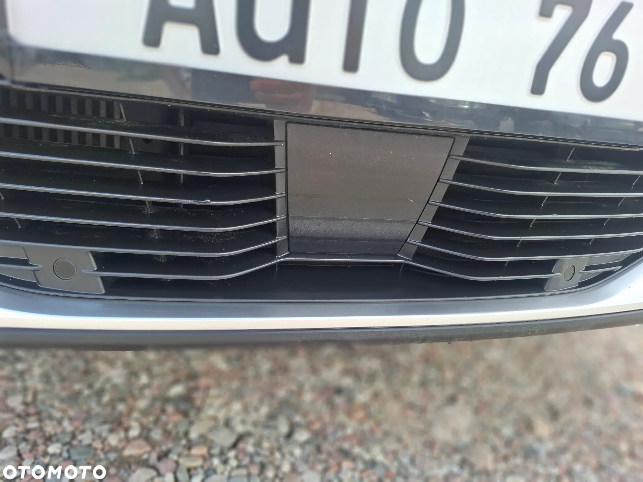 Peugeot 2008 1.2 PureTech Allure Pack S&S - 4