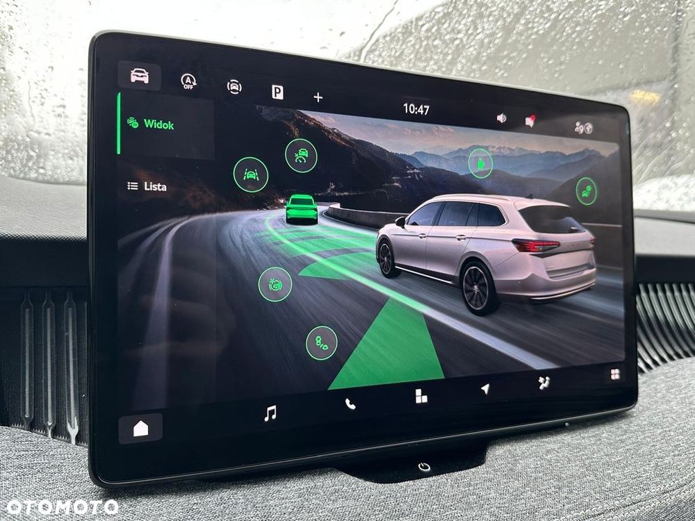 Skoda Superb 2.0 TDI SCR Selection DSG - 16