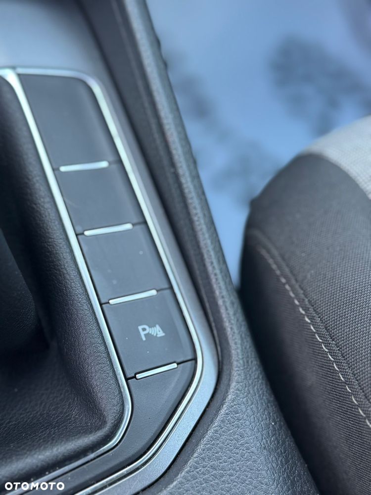 Volkswagen Golf Sportsvan 1.6 TDI BlueMotion Trendline - 27