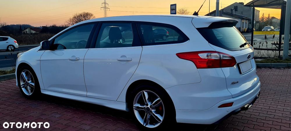 Ford Focus 1.0 EcoBoost Start-Stopp-System Business Edition - 9