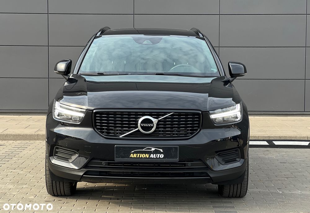 Volvo XC 40 T4 Plug-In Hybrid R-Design - 4