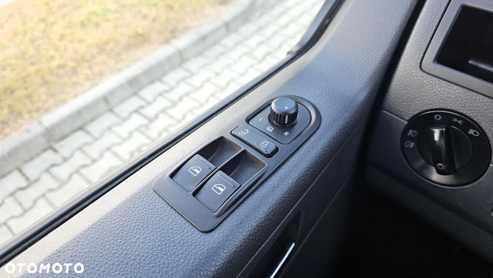 Volkswagen Multivan L1 Startline - 27