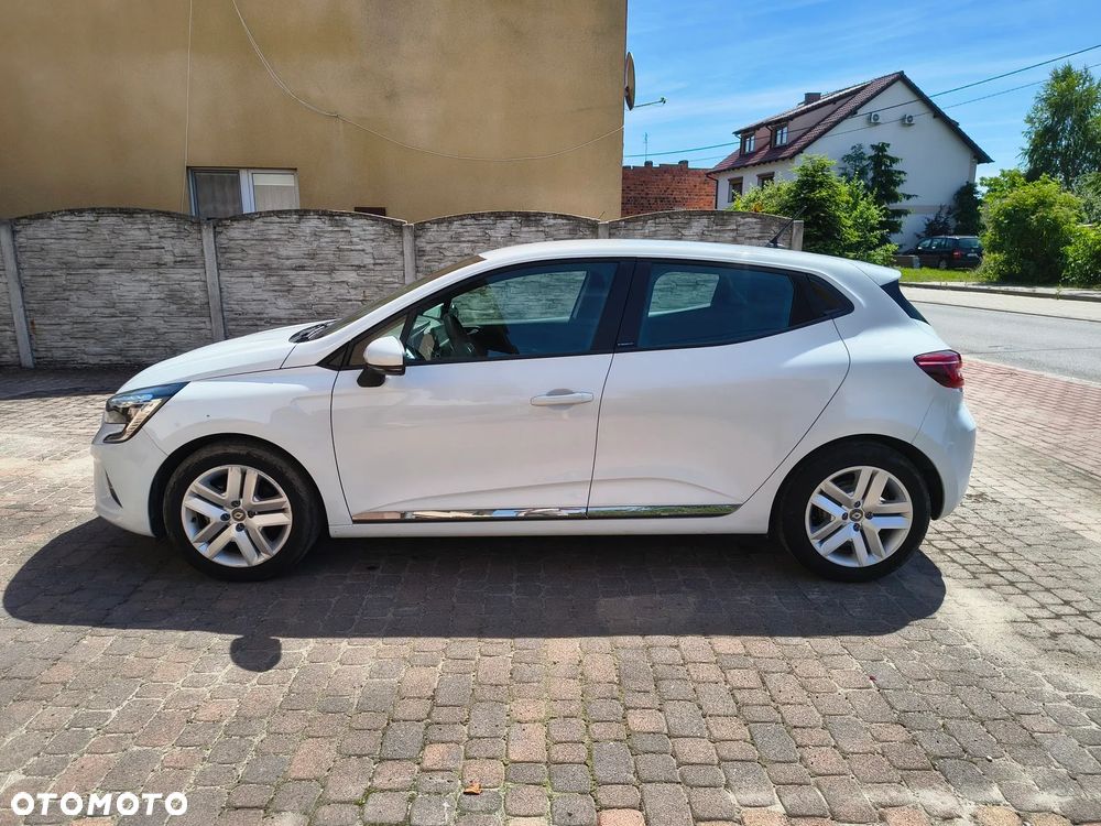 Renault Clio - 9