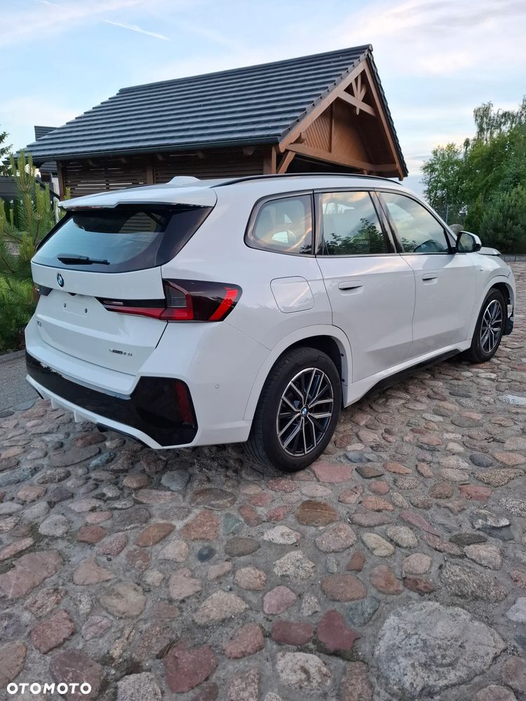 BMW X1 sDrive18i M Sportpaket - 3
