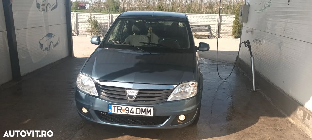 Dacia Logan - 3