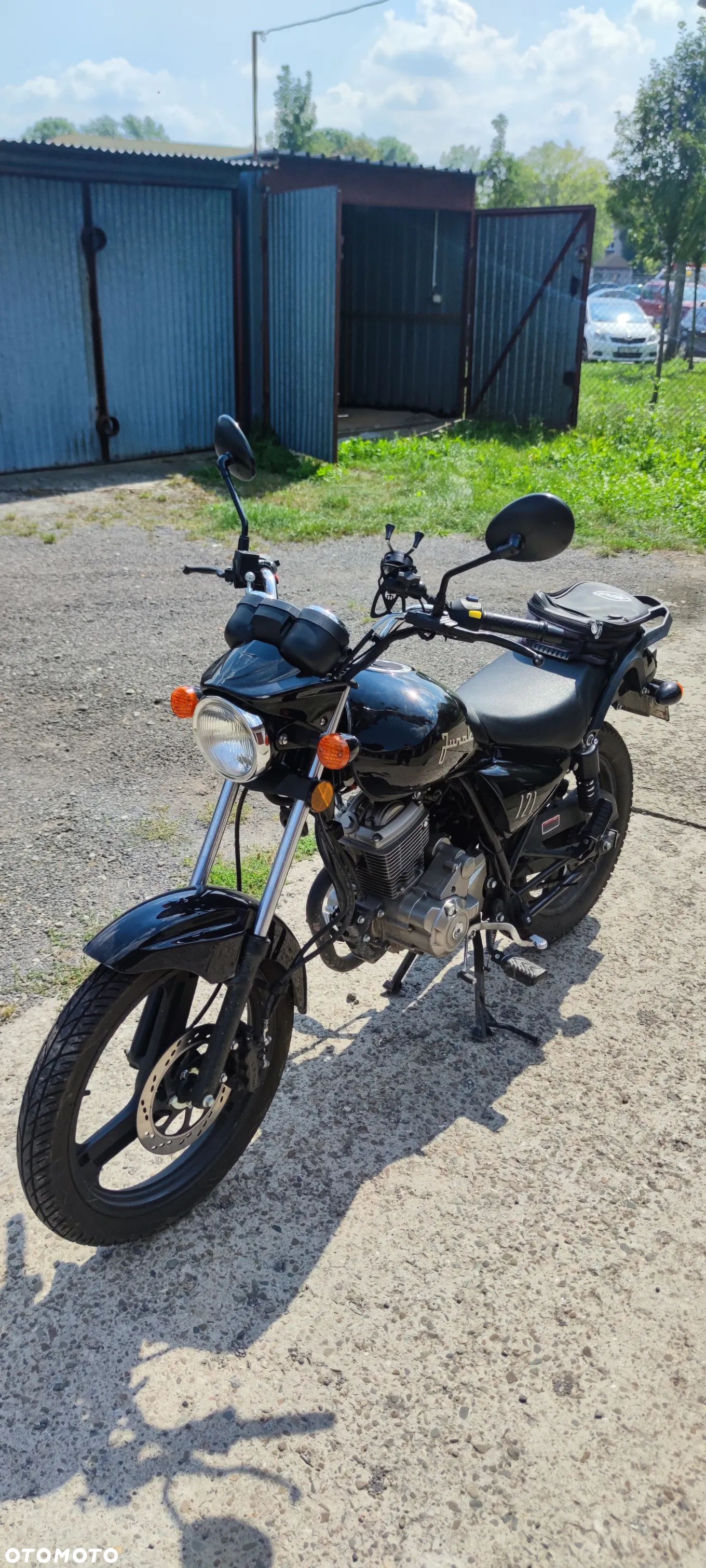 Junak 125 - 1