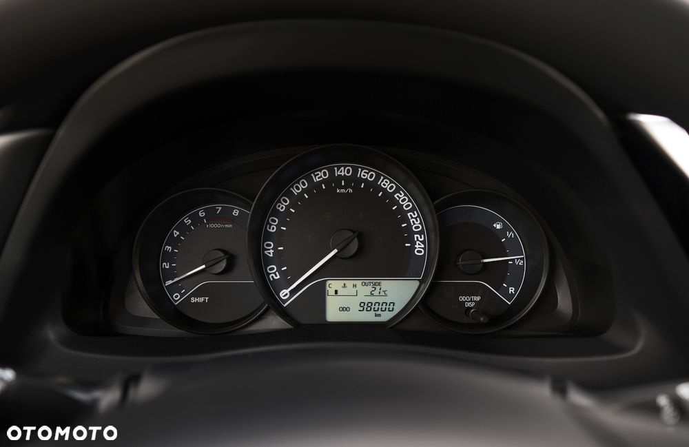 Toyota Auris 1.33 Dual-VVT-i Cool - 30