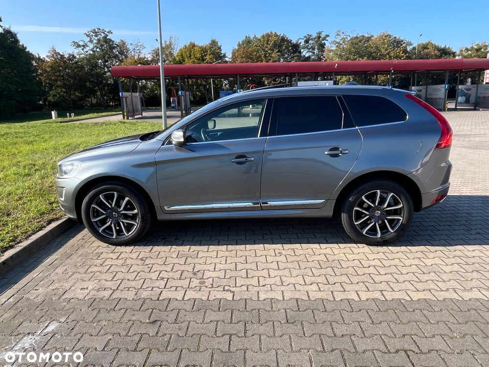 Volvo XC 60 D4 Geartronic Summum - 8