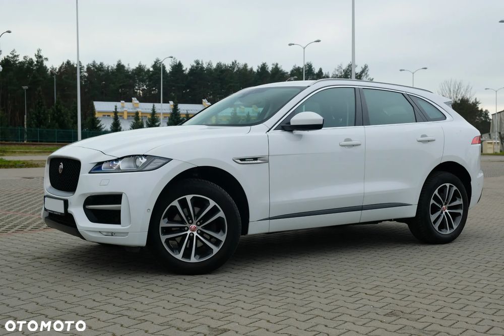 Jaguar F-Pace 20d AWD R-Sport - 10
