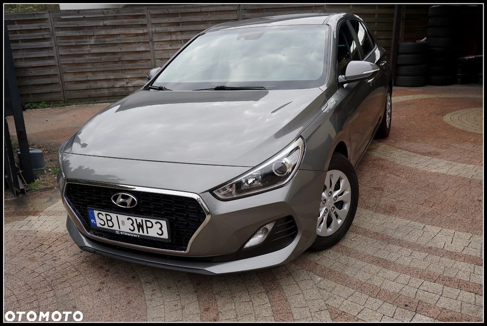 Hyundai i30 1.4 Premiere Comfort - 1