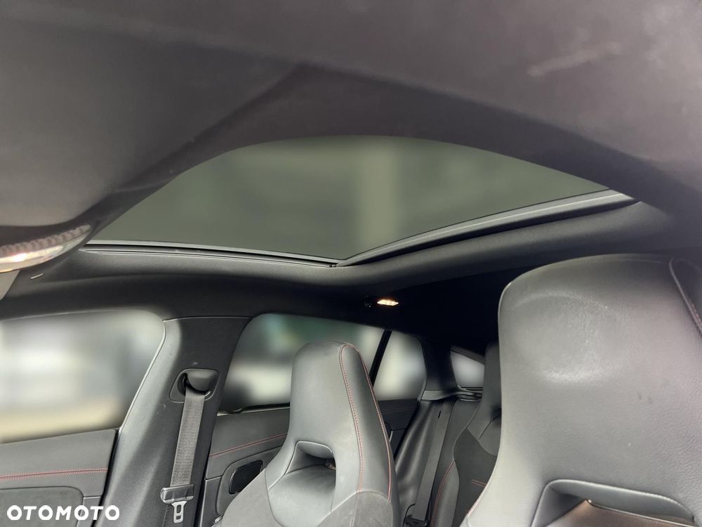 Mercedes-Benz CLA 220 d AMG Line 8G-DCT - 16