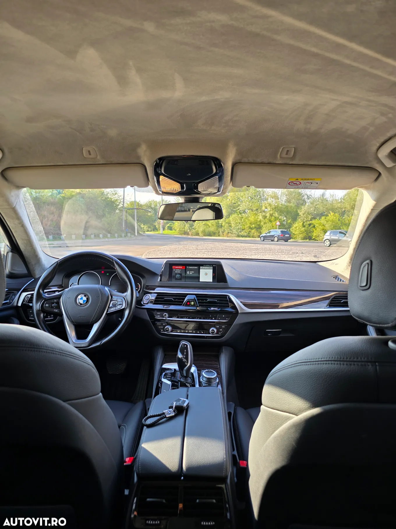 BMW Seria 5 530d xDrive Touring Aut. Luxury Line - 17