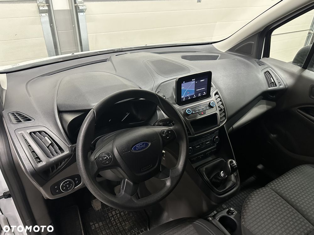 Ford Transit Connect - 12