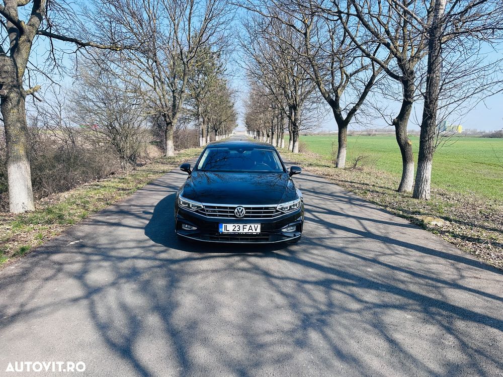 Volkswagen Passat 2.0 TDI DSG R Executive - 2