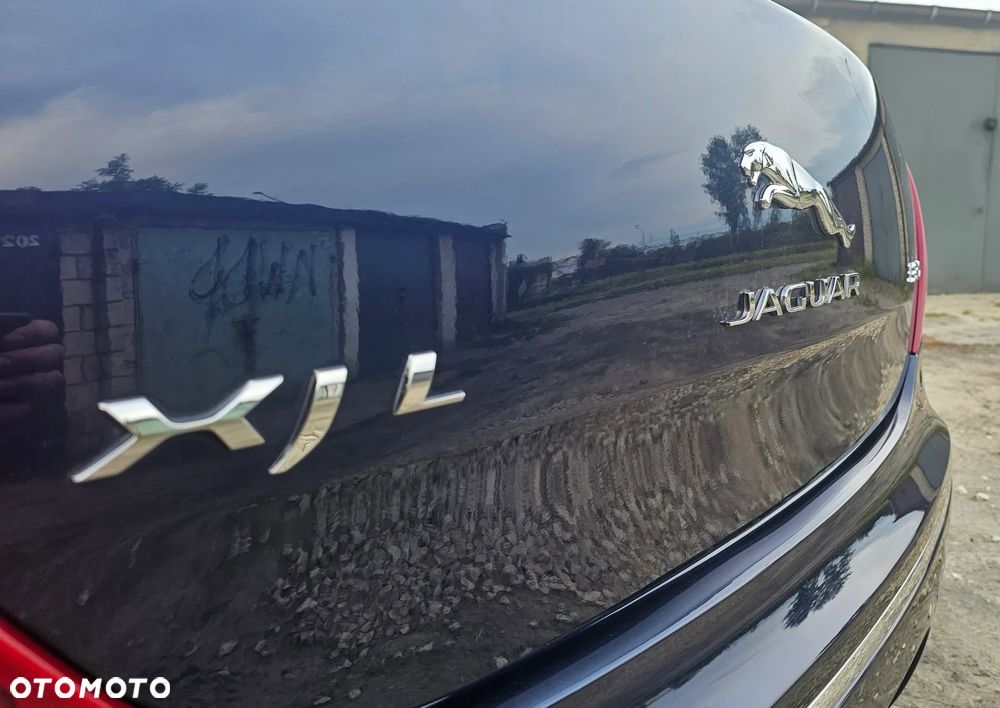 Jaguar XJ 3.0 V6 Kompressor AWD Langversion Portfolio - 11