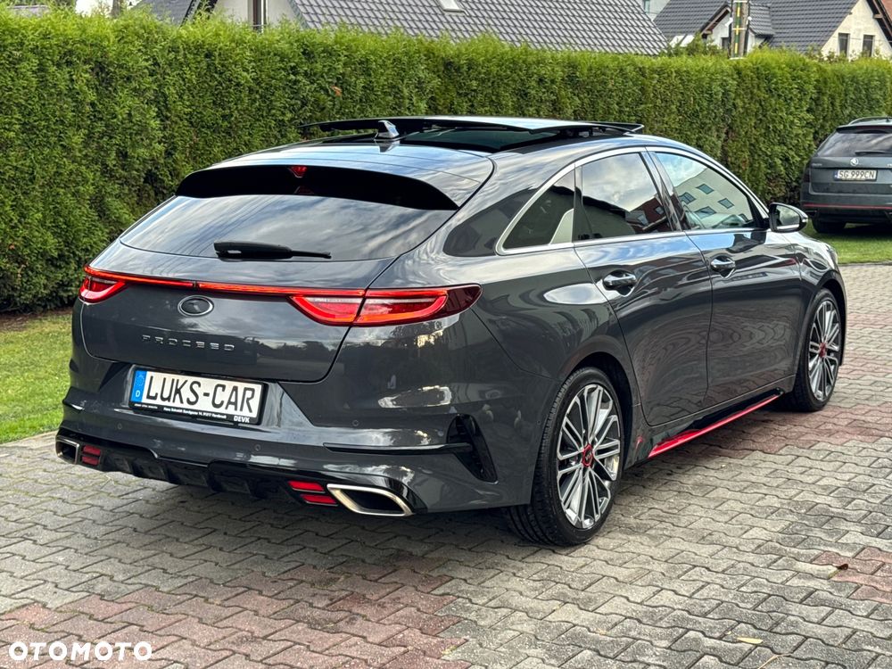 Kia ProCeed 1.6 T-GDI GT - 39