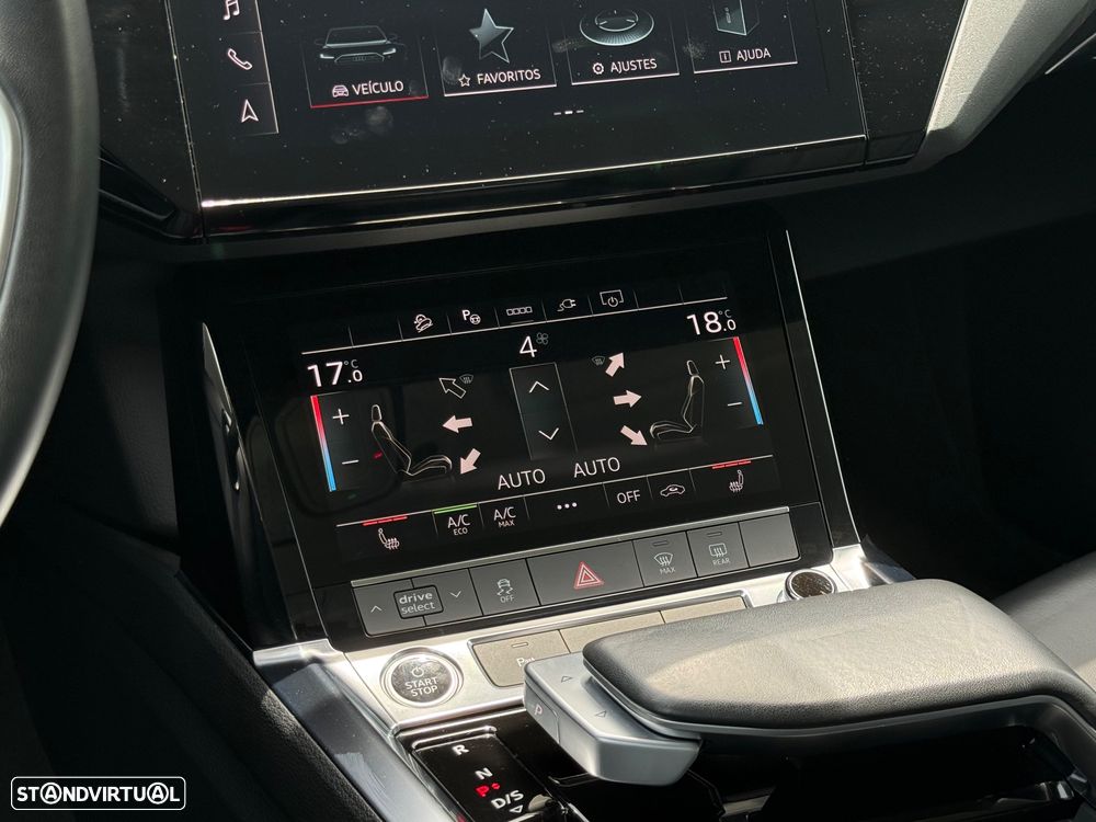 Audi e-tron 50 quattro S line - 27
