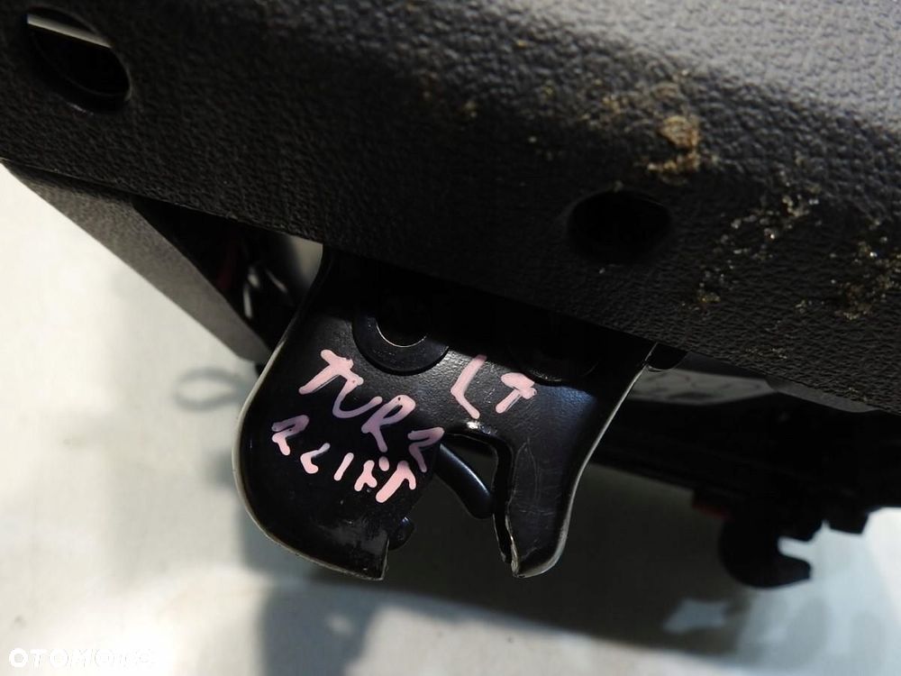 FOTEL LEWY TYŁ II RZĄD VW TOURAN 1T3 LIFT - 2