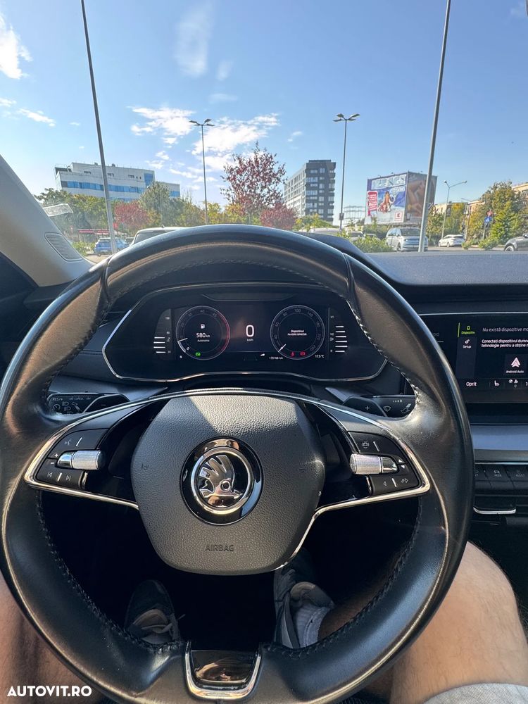 Skoda Octavia 2.0 TDI DSG Ambition - 11