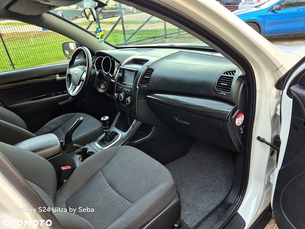 Kia Sorento 2.4 CVVT Attract - 27