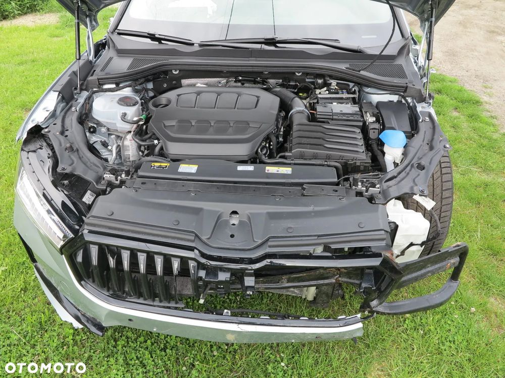 Skoda Superb 2.0 TSI Sportline DSG - 8