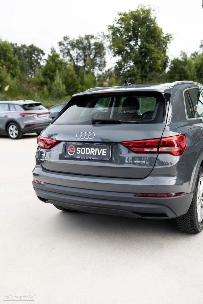Audi Q3 45 TFSIe S tronic - 33