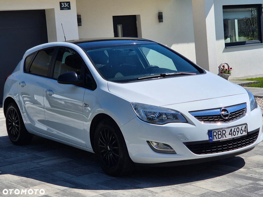 Opel Astra 1.4 T Cosmo S&S - 2